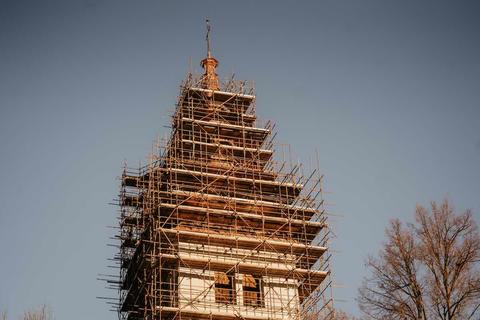 Strecha zvenku libava